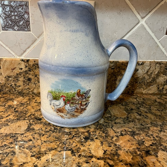Country Farmhouse Pitcher Milk Crock Tea Water Pitcher Stoneware Blue/White - Picture 7 of 9